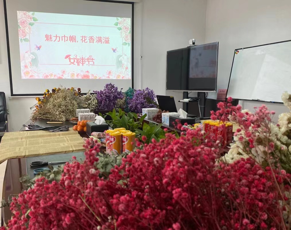 星空手机网页版登录入口-星空中国
,宏明日望,株洲电子科技,湖南电容器,株洲电容器,电容器